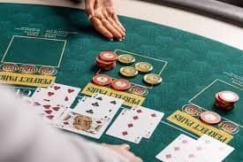Colok Macau live draw interface on cipung slot platform showing four-digit result and bet slip